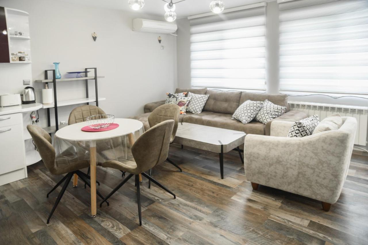 Apartment Martini Burgas Extérieur photo
